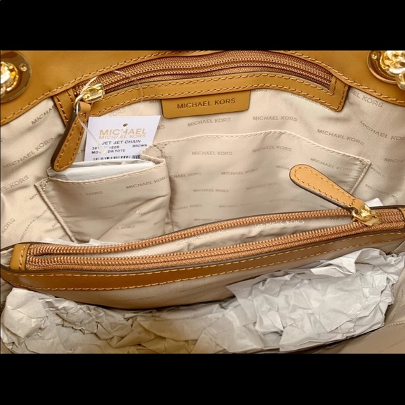 Gaby’sBags👜💕-NWT Michael Kors Purse Brown - Picture 7 of 8